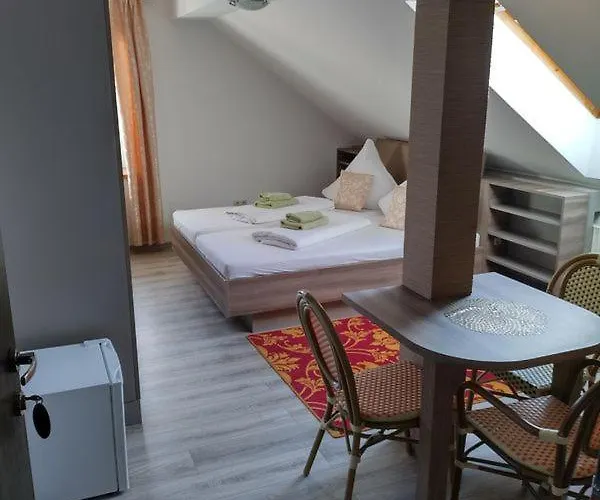 Goldenes Vogtland Szálloda Bad Elster